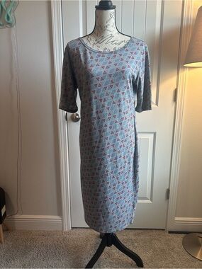 LuLaRoe Light Gray Midi Dress with Red Triangle Print
